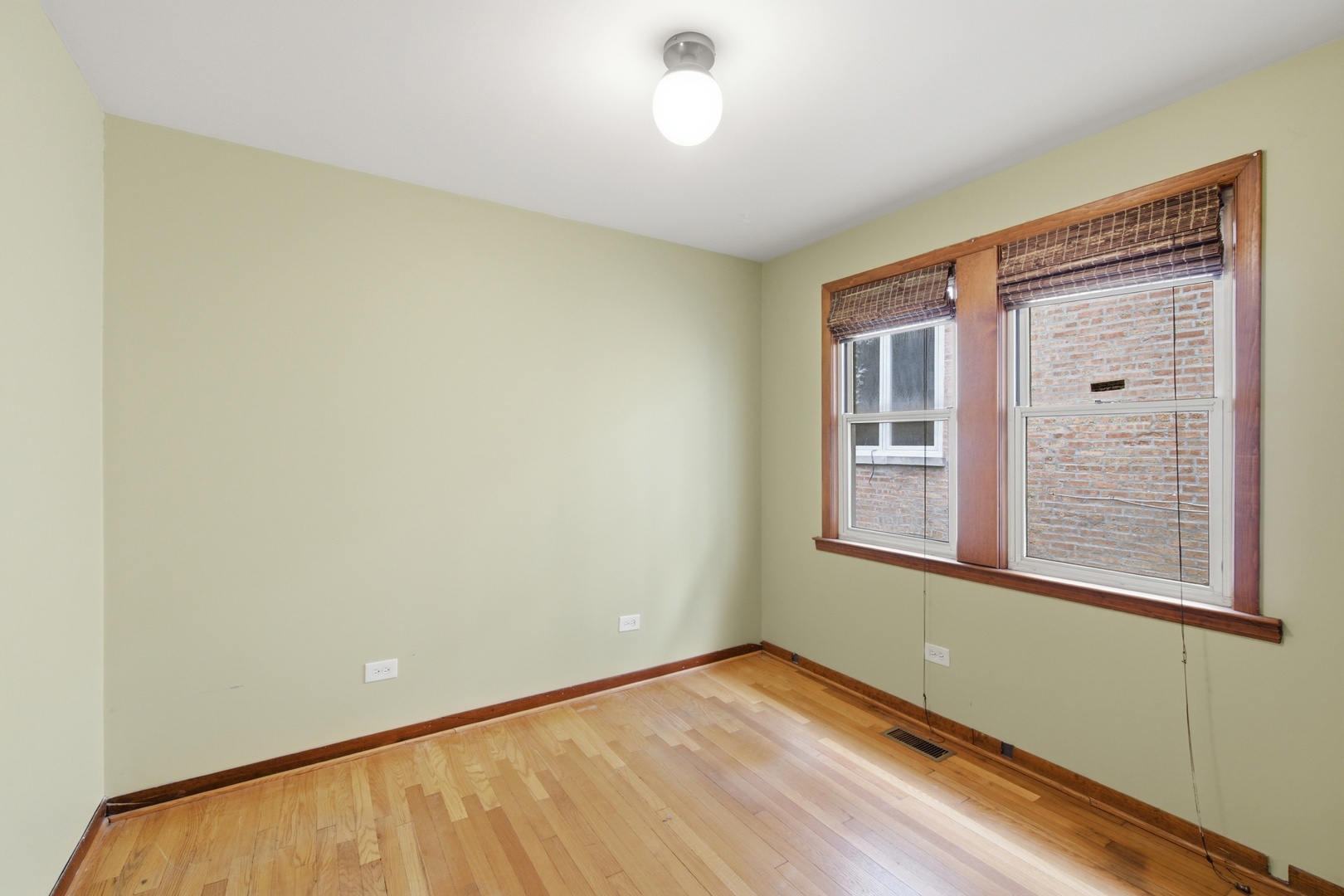 6240 N Avondale Avenue Property Photo 28