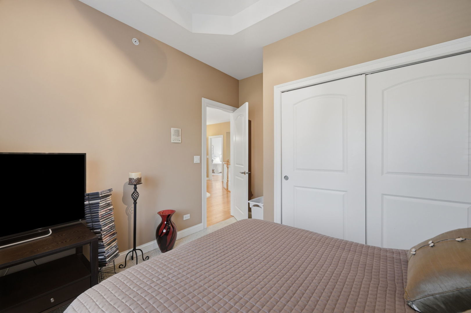 2272 Eastview Drive Property Photo 22