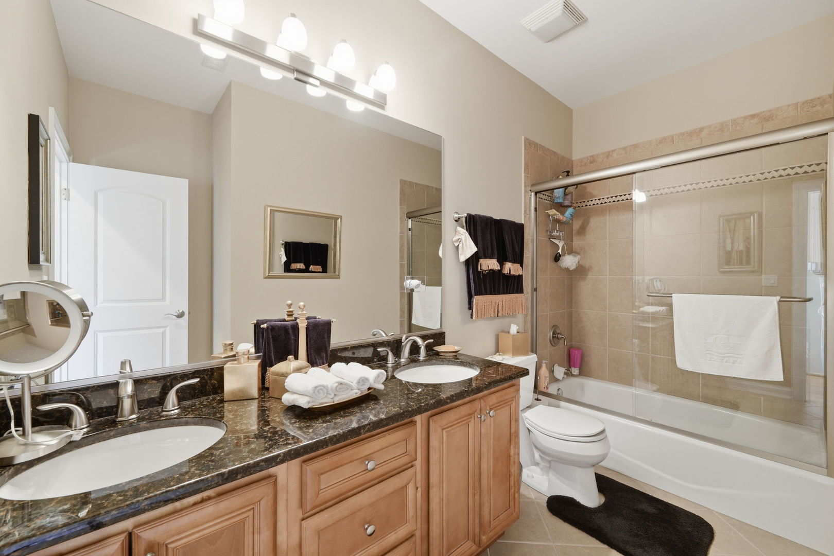 2272 Eastview Drive Property Photo 23