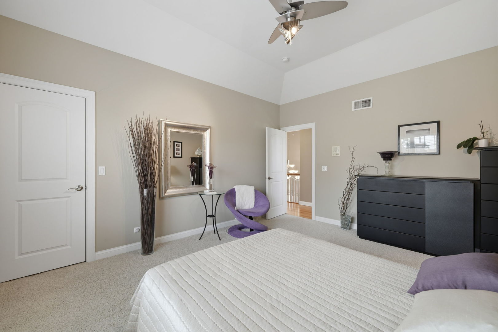2272 Eastview Drive Property Photo 25