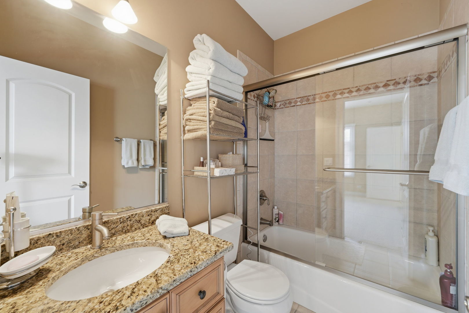2272 Eastview Drive Property Photo 28