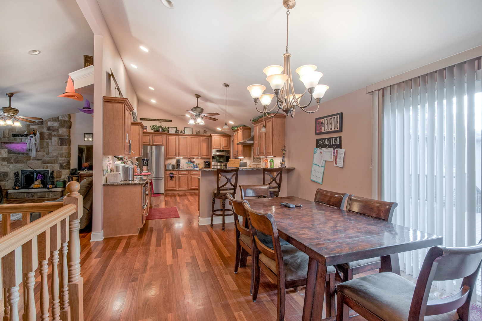 1605 S Regan Road Property Photo 10