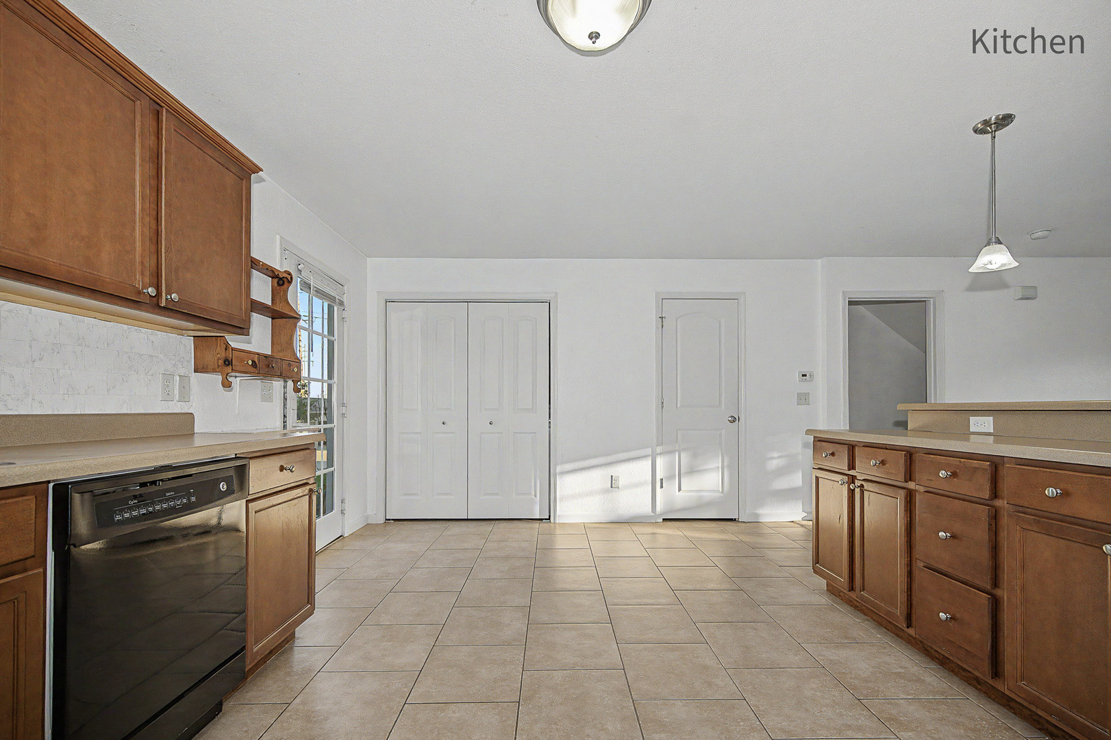 1820 Glenbridge Road Property Photo 9