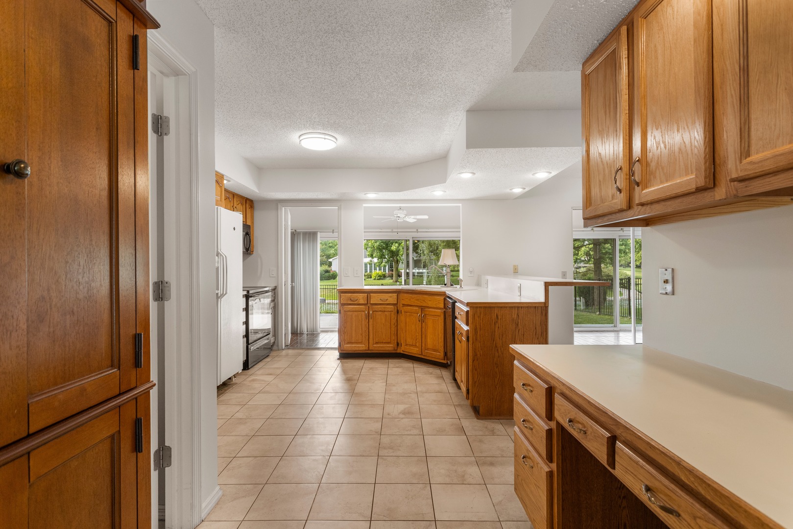 2803 Woodhaven Drive Property Photo 13