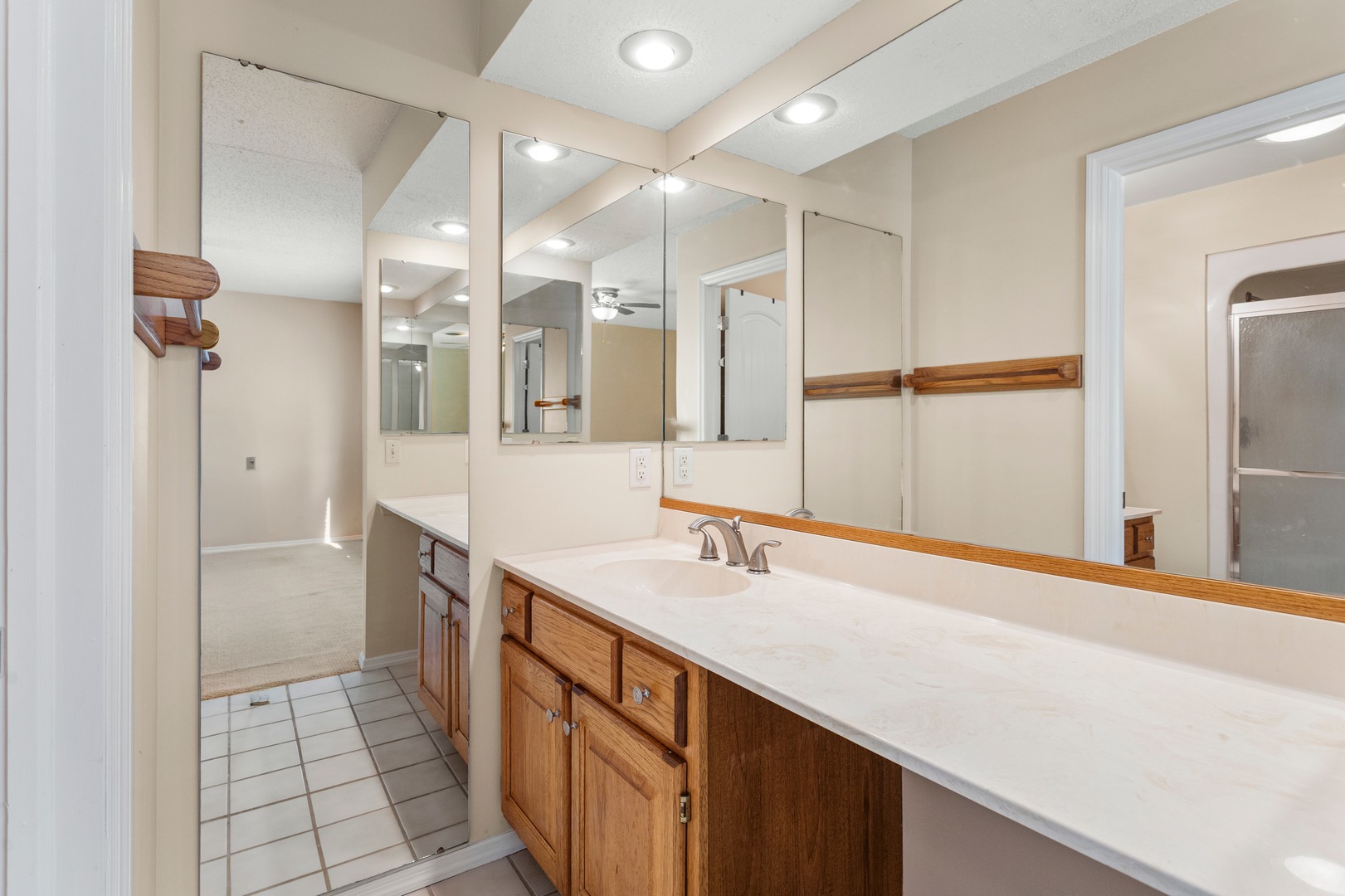 2803 Woodhaven Drive Property Photo 24
