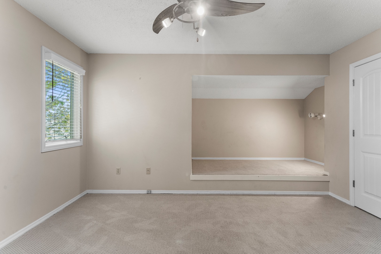 2803 Woodhaven Drive Property Photo 27