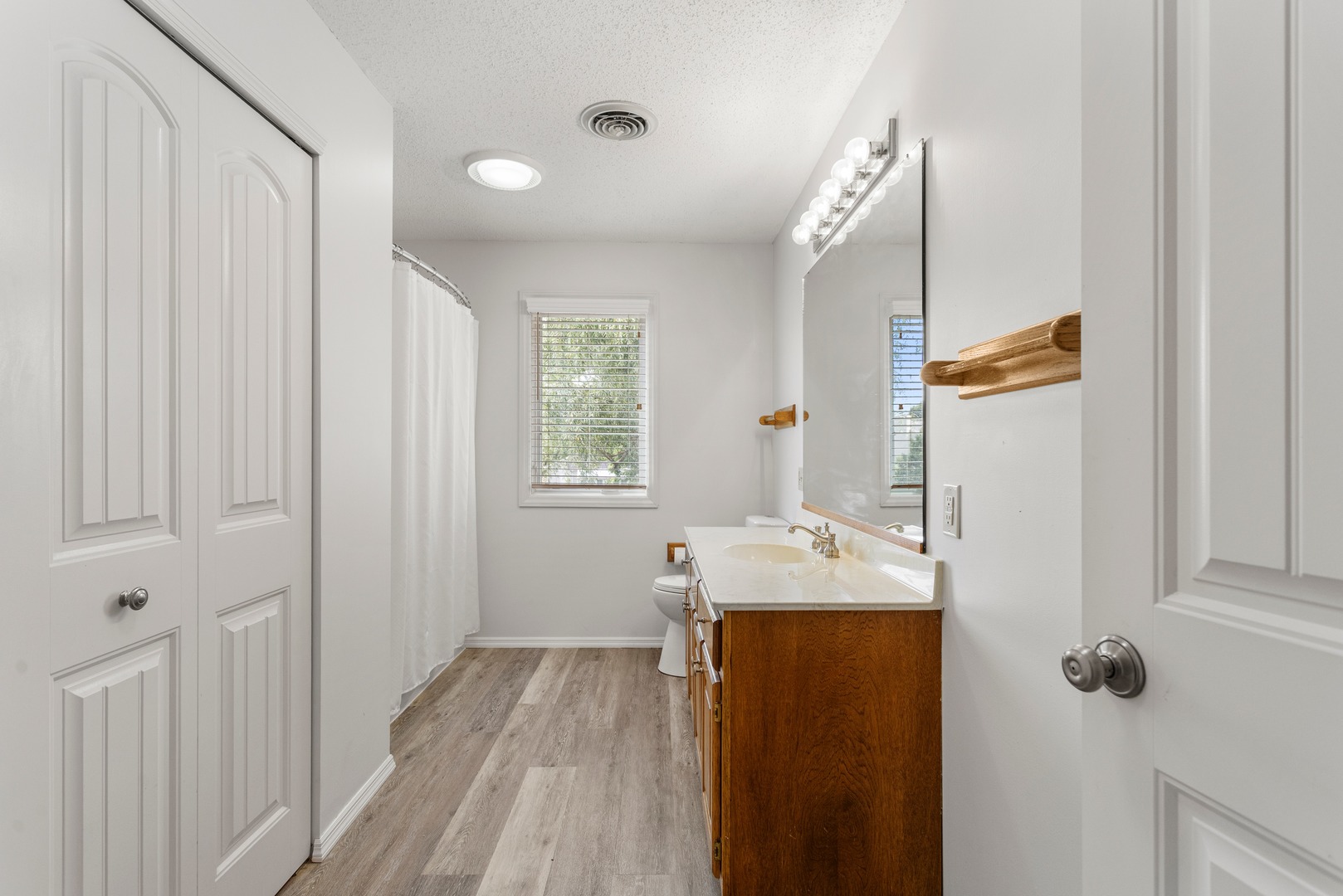 2803 Woodhaven Drive Property Photo 29