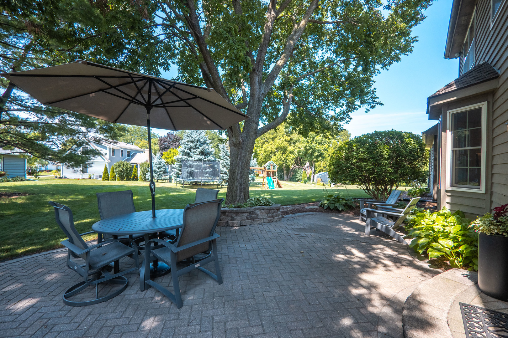 1220 Croydon Court Property Photo 33