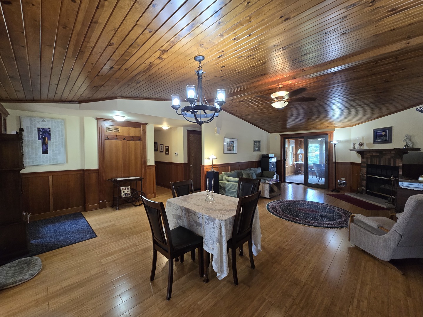 2870 Lake Carroll Boulevard Property Photo 9
