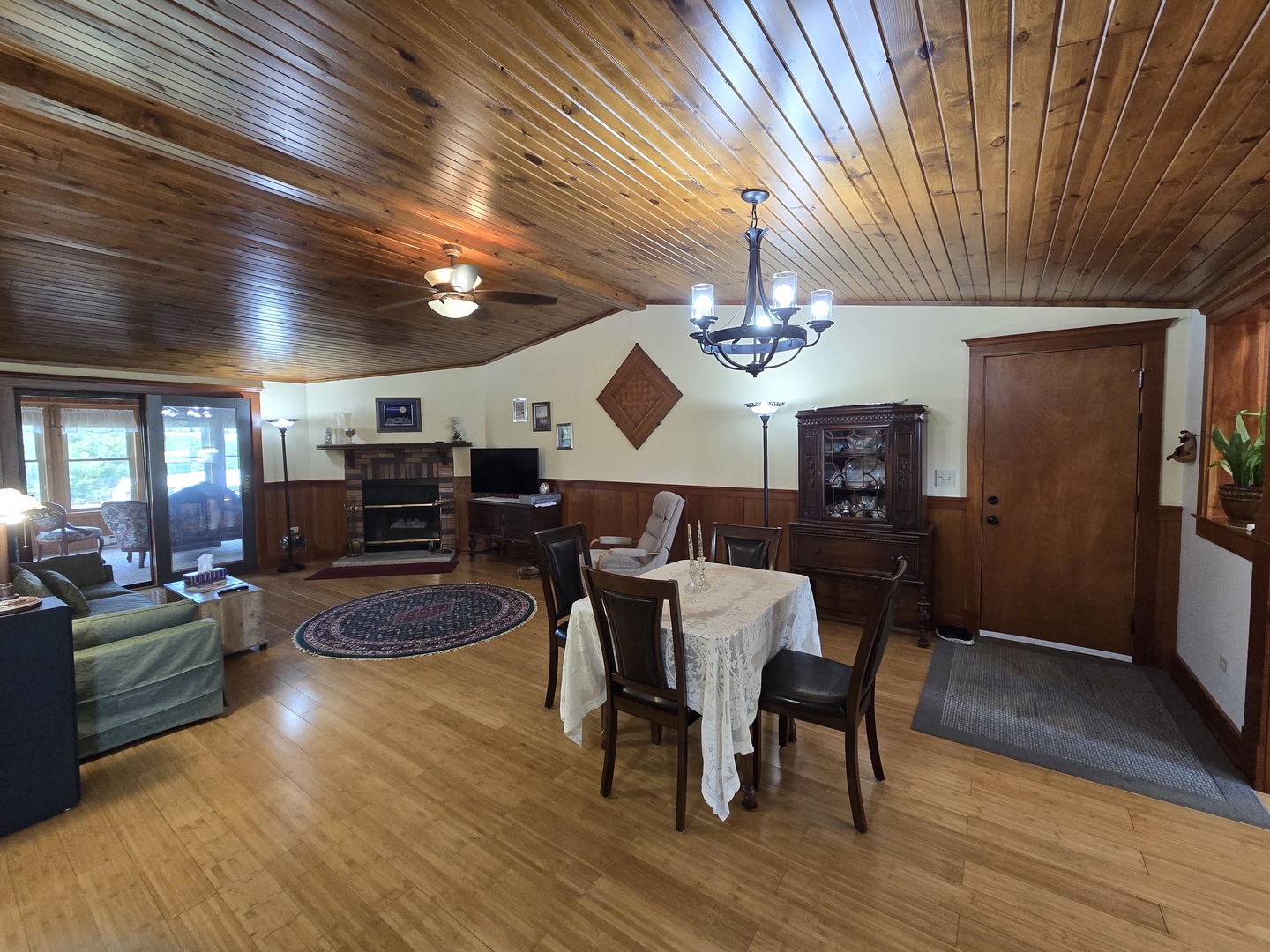 2870 Lake Carroll Boulevard Property Photo 10