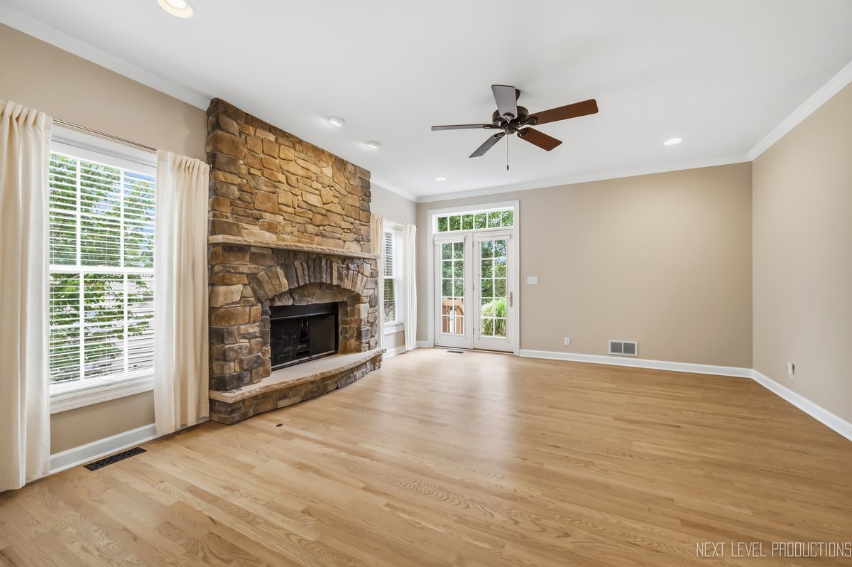 12717294 Property Photo 6