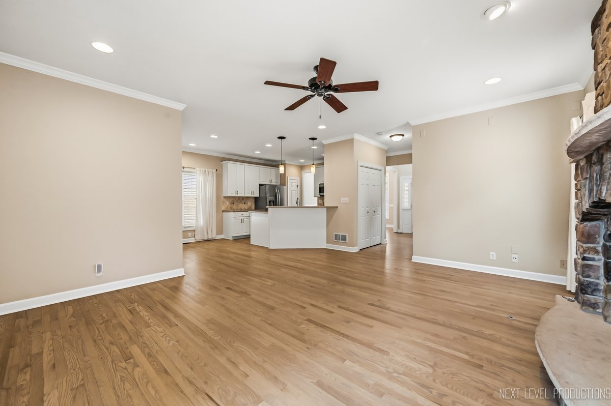 12717294 Property Photo 10