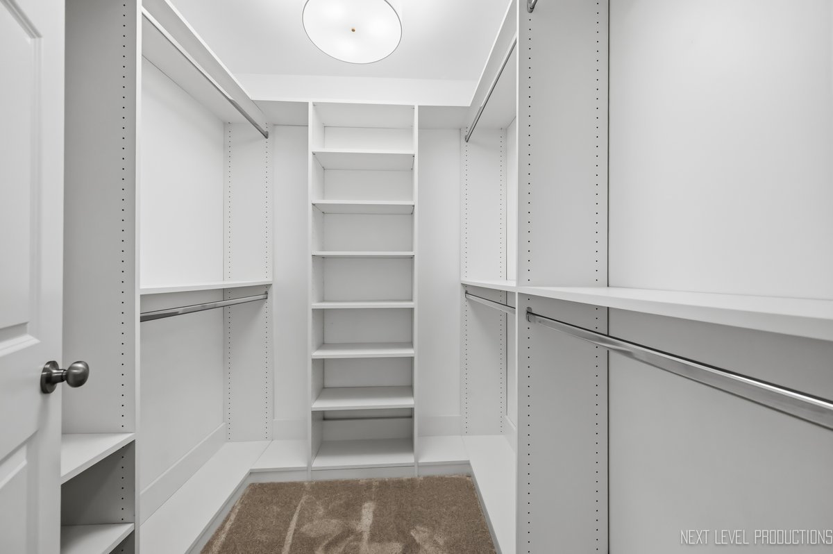 12717294 Property Photo 18