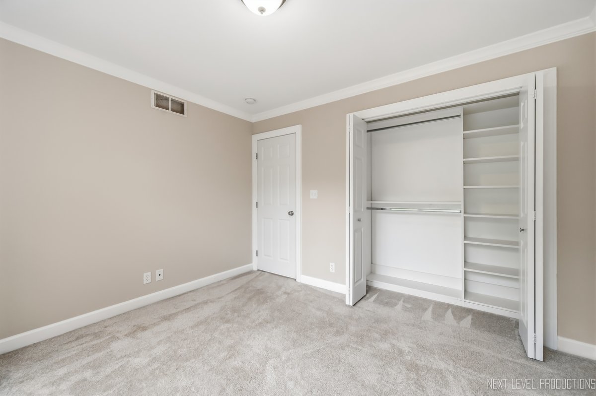 12717294 Property Photo 22