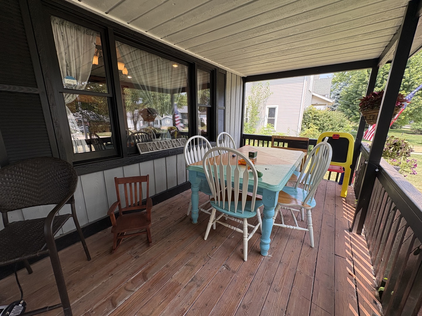1010 Lincoln Highway Property Photo 4