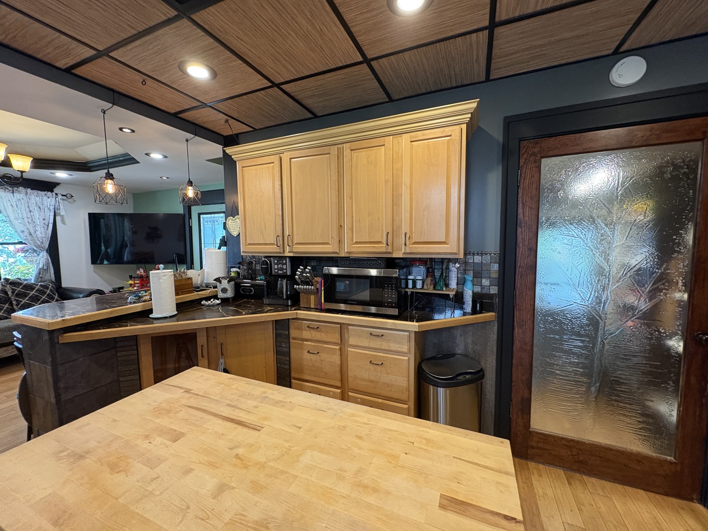 1010 Lincoln Highway Property Photo 12