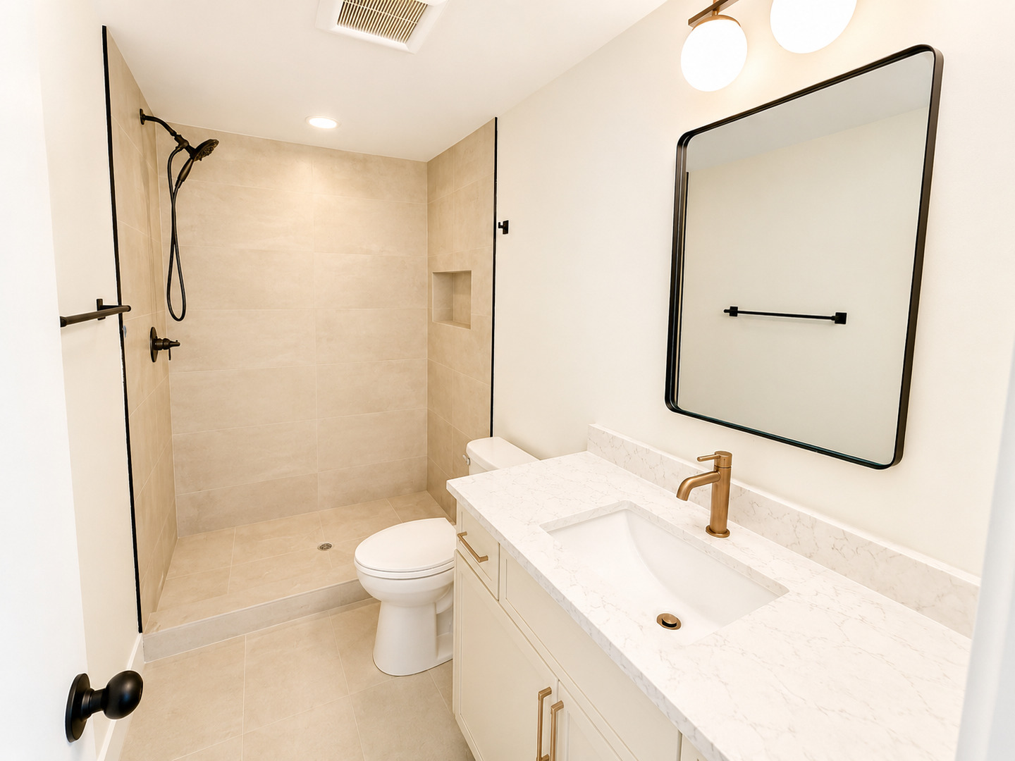 3136 N Ridgeway Avenue G Property Photo 8