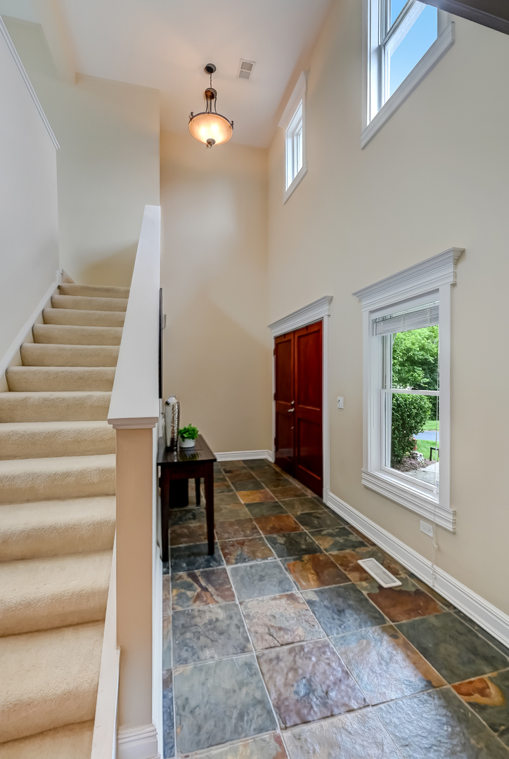 6730 S Madison Street Property Photo 3
