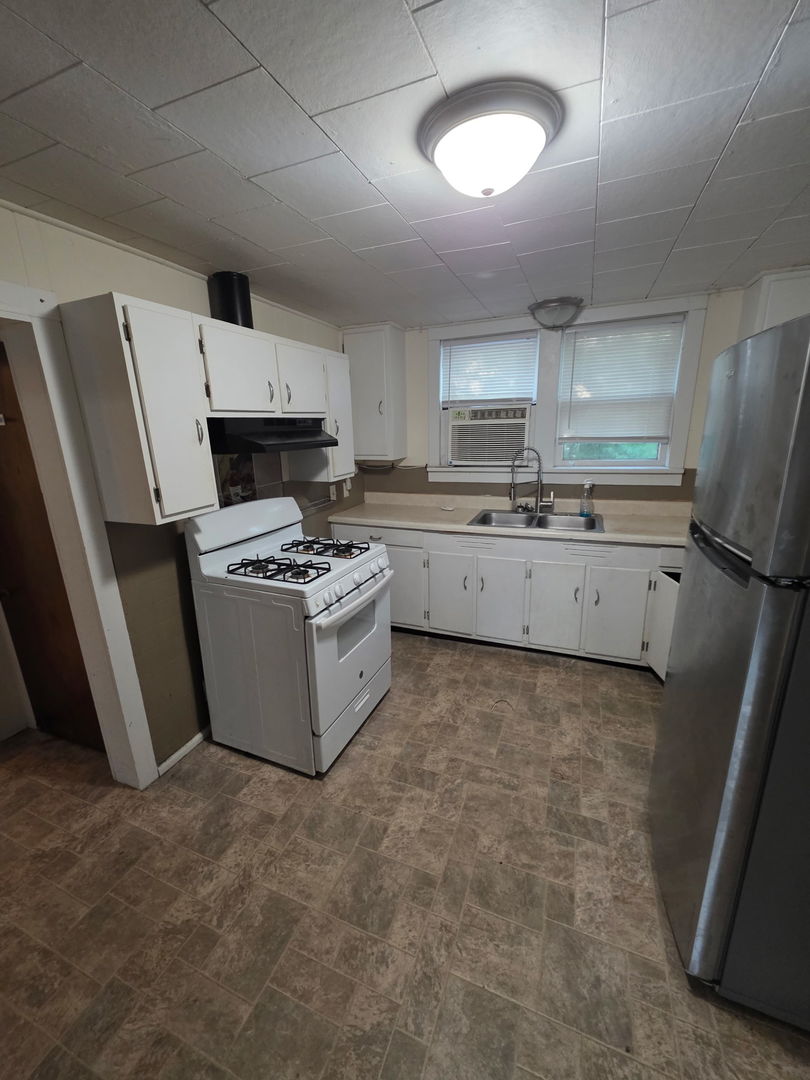 803 N Allyn Street Property Photo 3