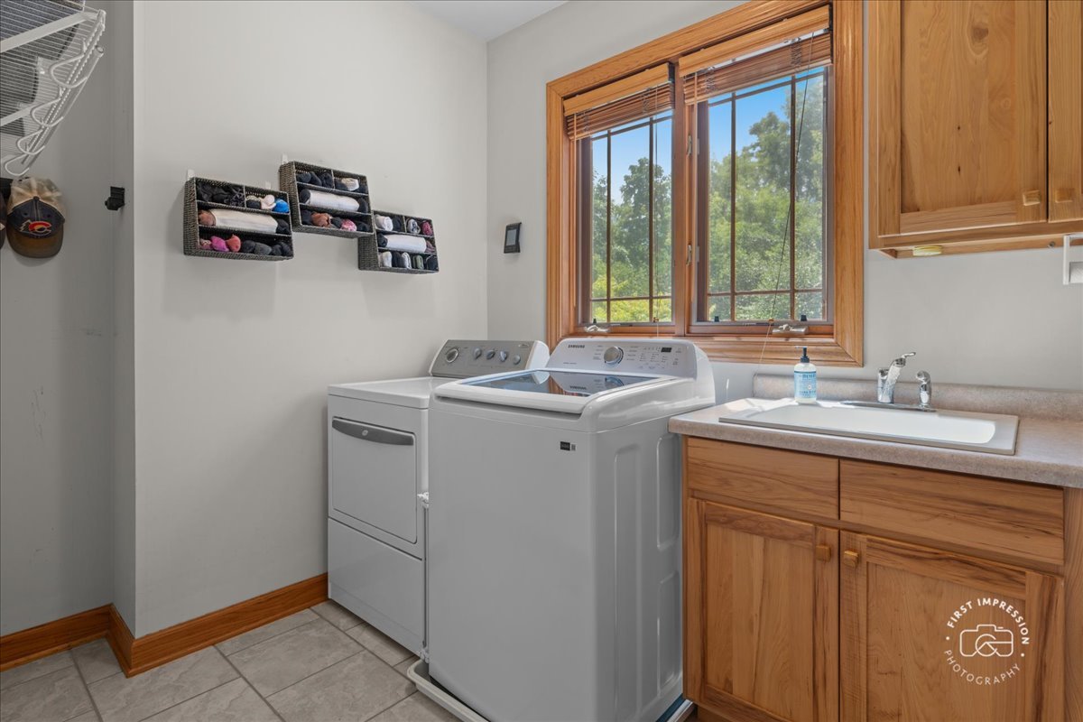 43w211 Tall Pines Road Property Photo 30