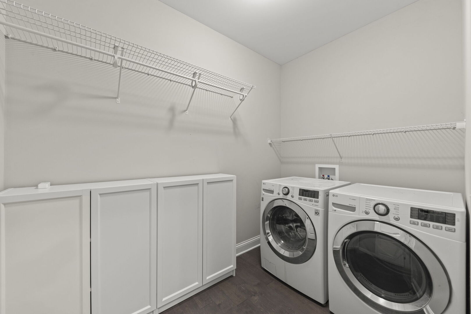 454 Snow Street Property Photo 15