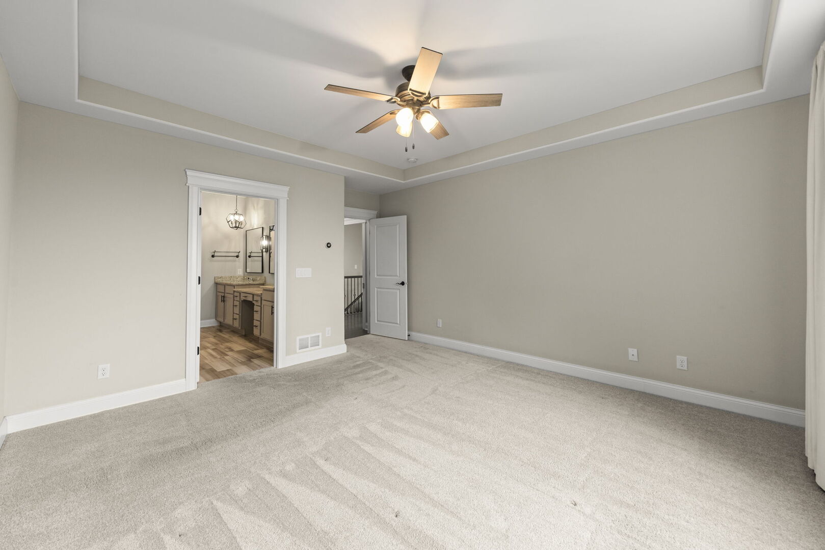454 Snow Street Property Photo 17