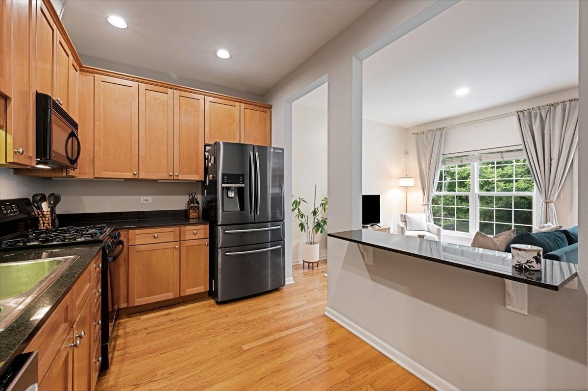 3809 N Milwaukee Avenue C Property Photo 10