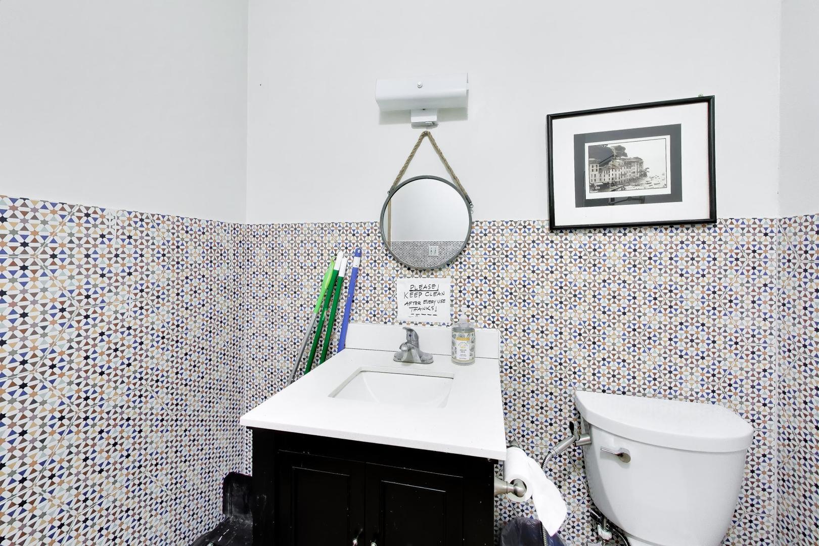 2721 W Peterson Avenue Property Photo 47