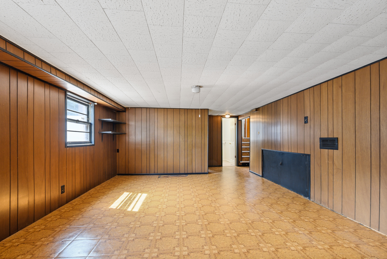 10525 S Kildare Avenue Property Photo 12