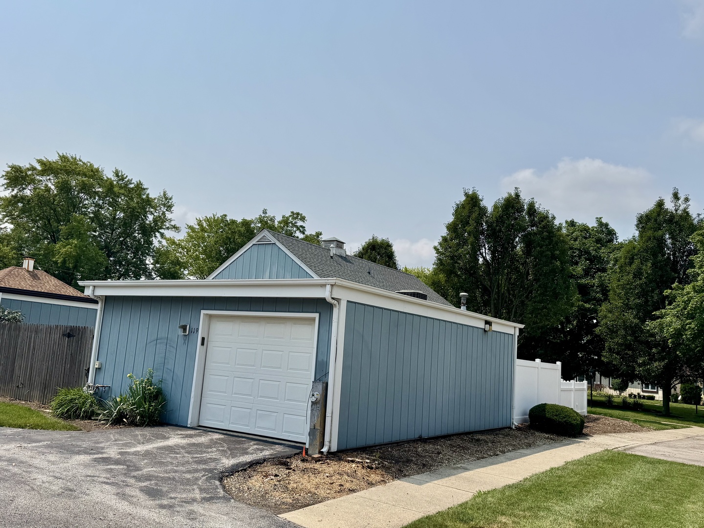 119 Garden Drive Property Photo 5