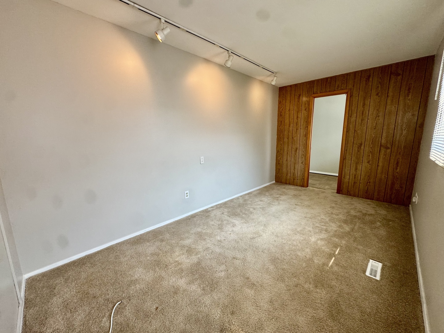 119 Garden Drive Property Photo 8