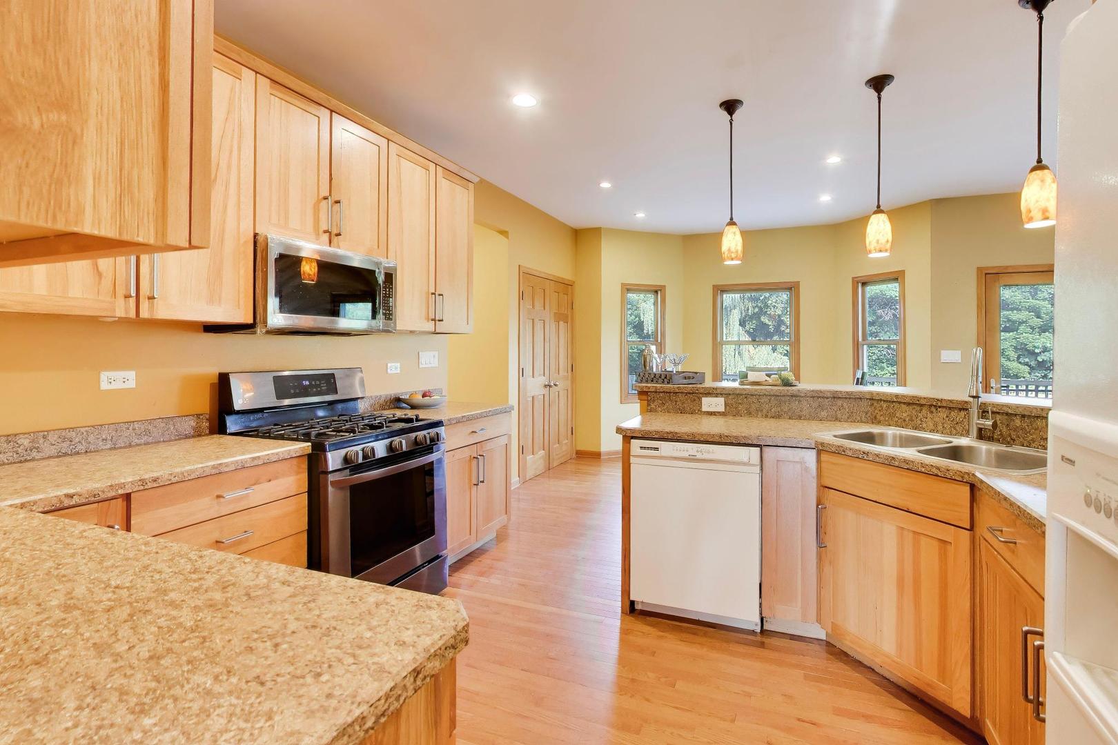 7365 English Oak Lane Property Photo 17