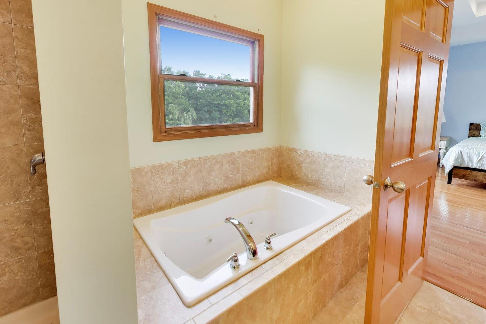 7365 English Oak Lane Property Photo 33