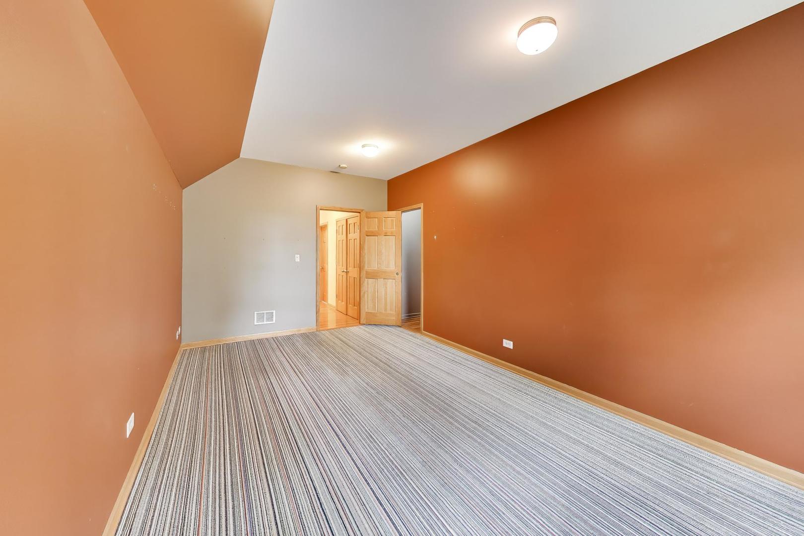 7365 English Oak Lane Property Photo 43