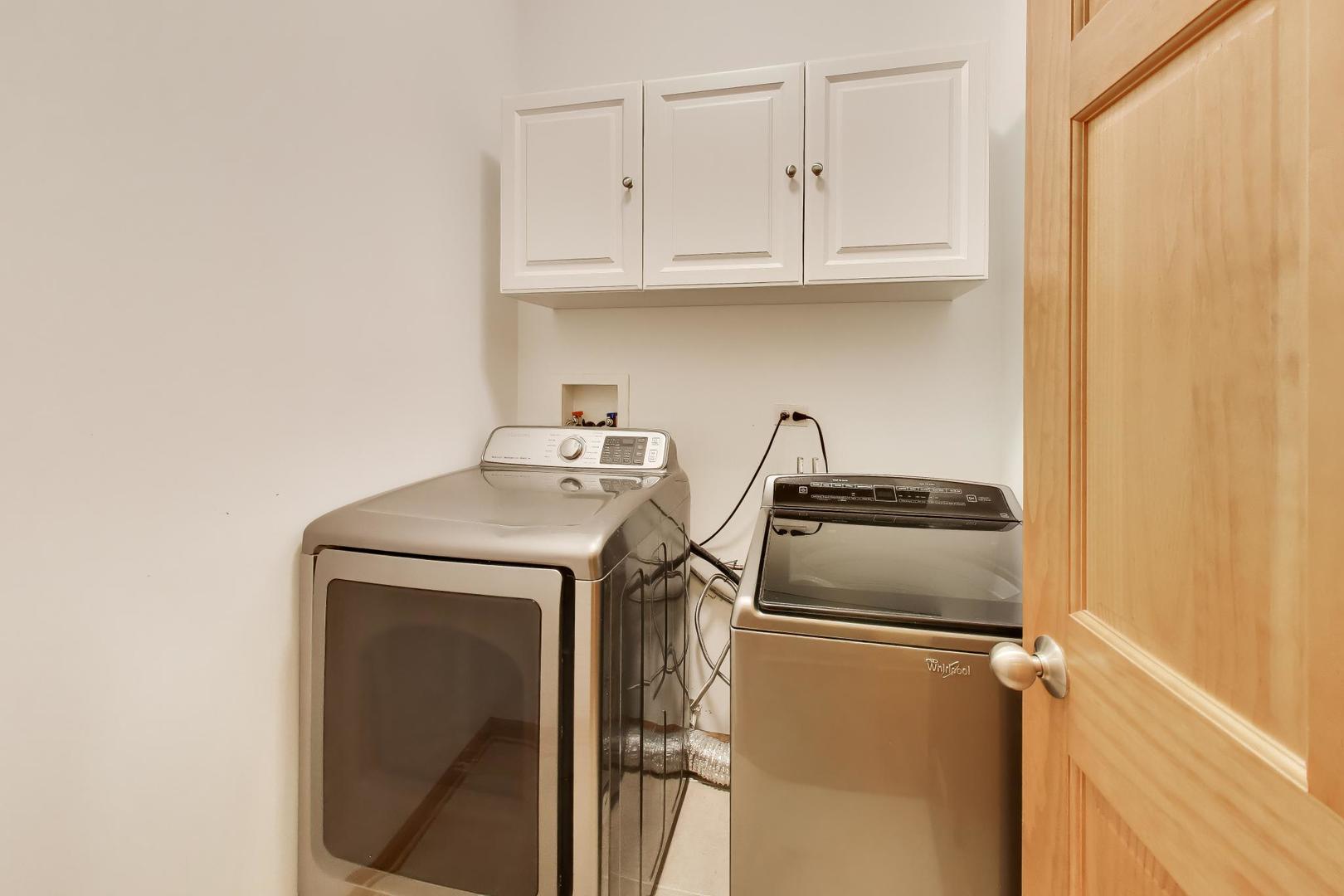 7365 English Oak Lane Property Photo 47