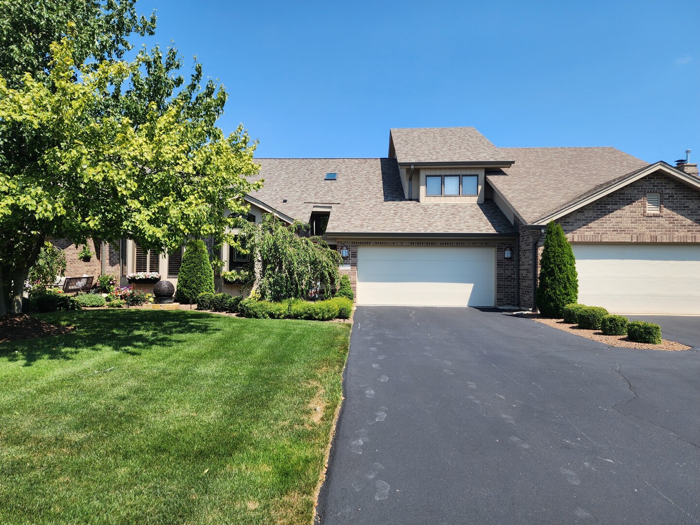 10472 Brookridge Creek Drive Property Photo 1