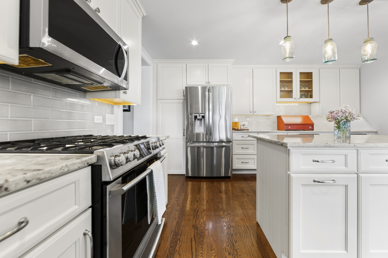 9909 Winn Road Property Photo 31