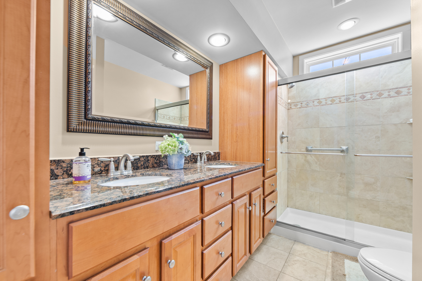 9909 Winn Road Property Photo 40