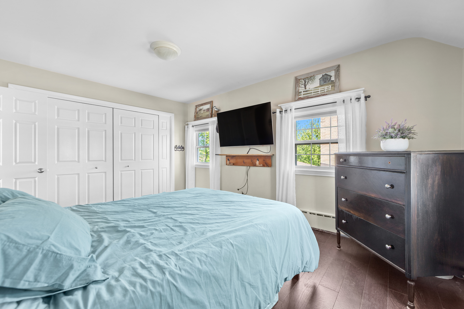 9909 Winn Road Property Photo 45