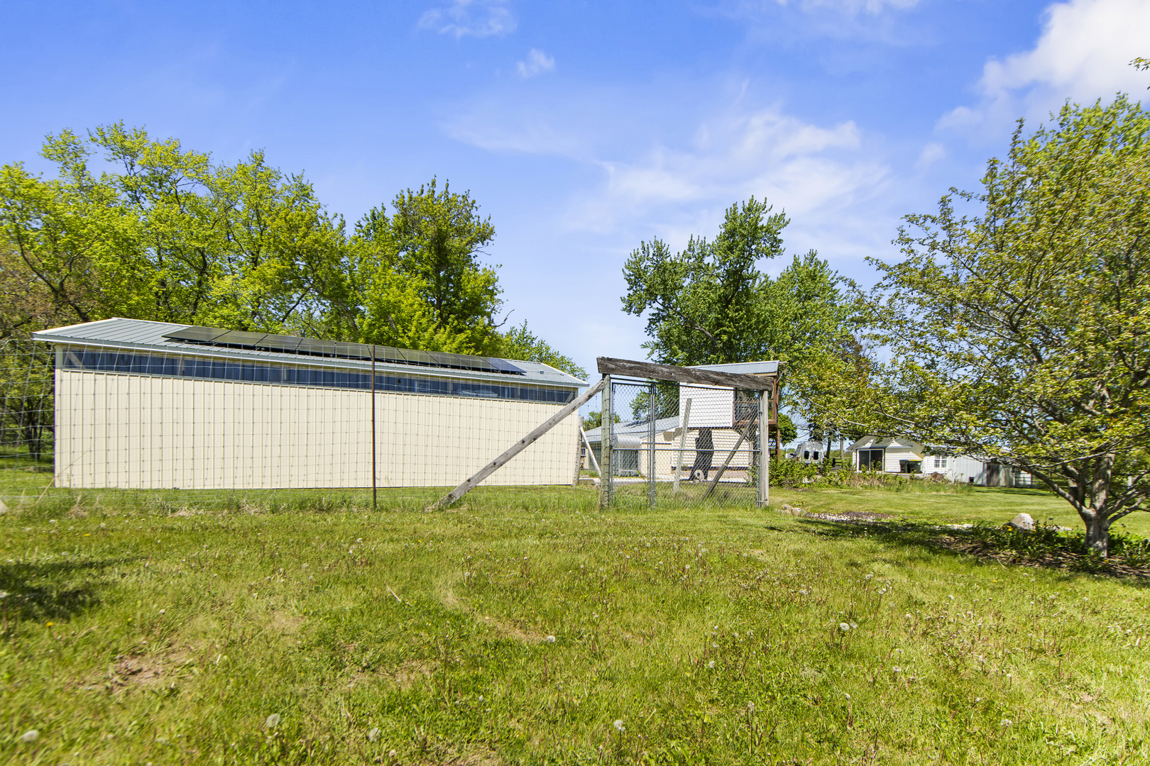 9909 Winn Road Property Photo 78