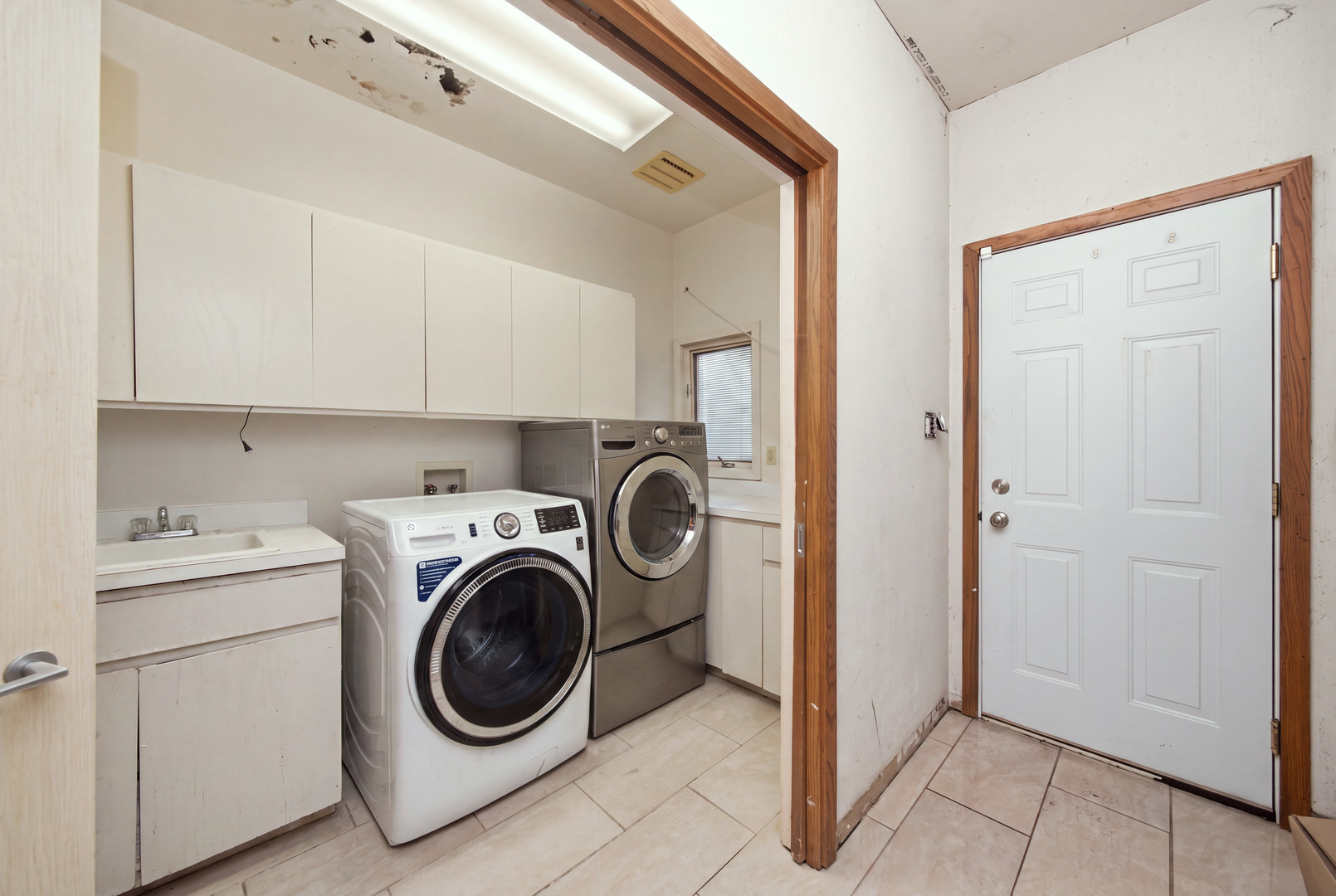 90 Graymoor Lane Property Photo 11