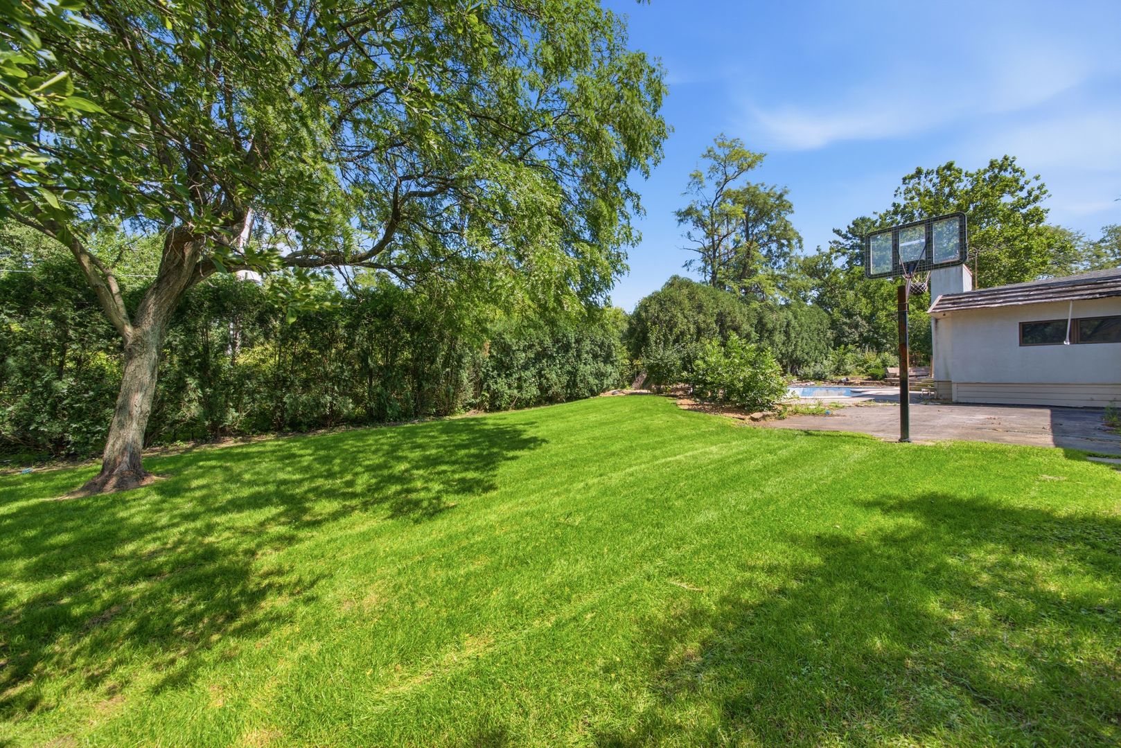 90 Graymoor Lane Property Photo 30