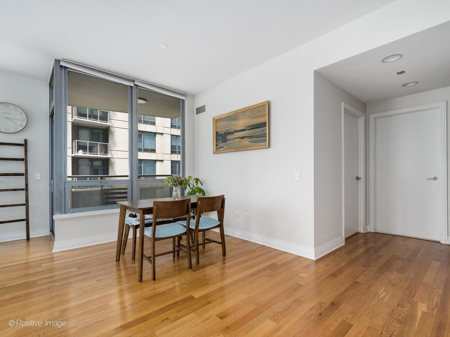 600 N Lake Shore Drive 1409 Property Photo 6