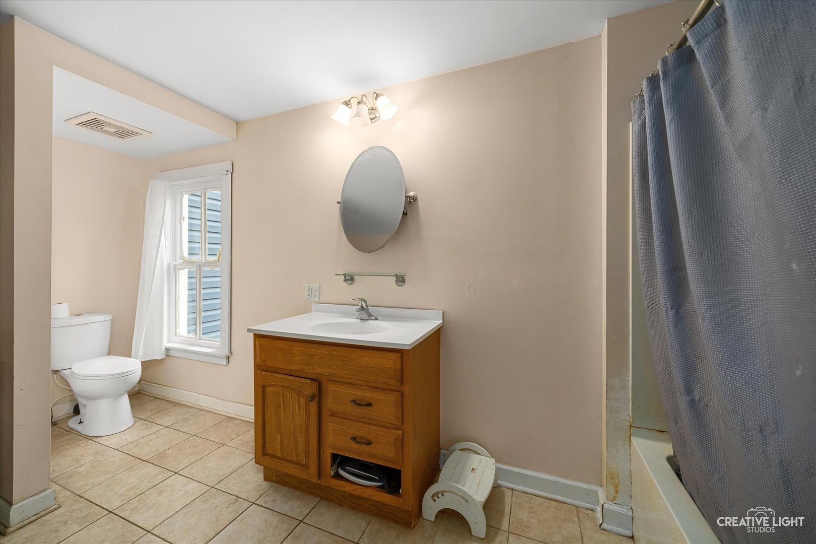 107 E Comanche Avenue Property Photo 8