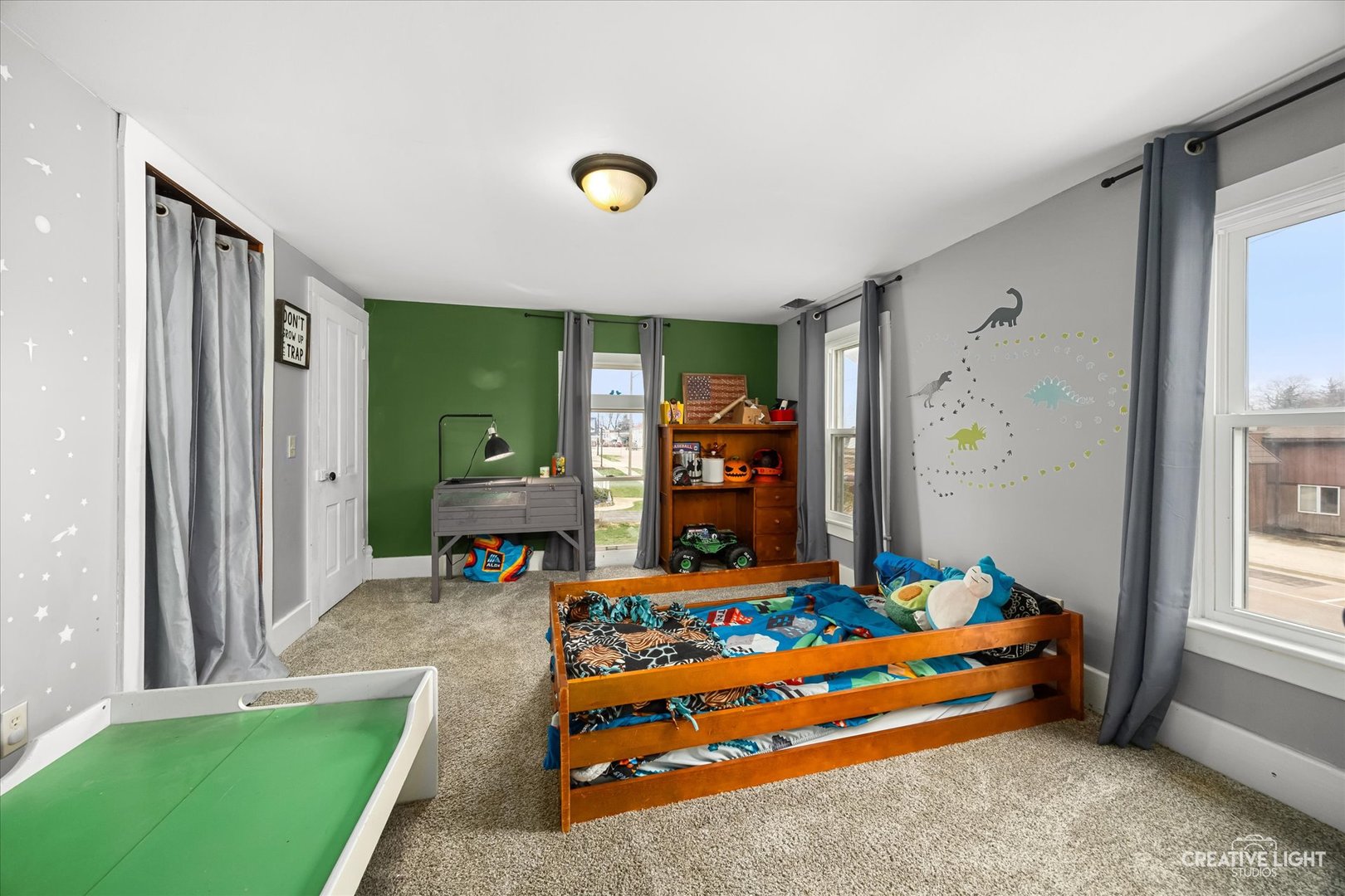 107 E Comanche Avenue Property Photo 11