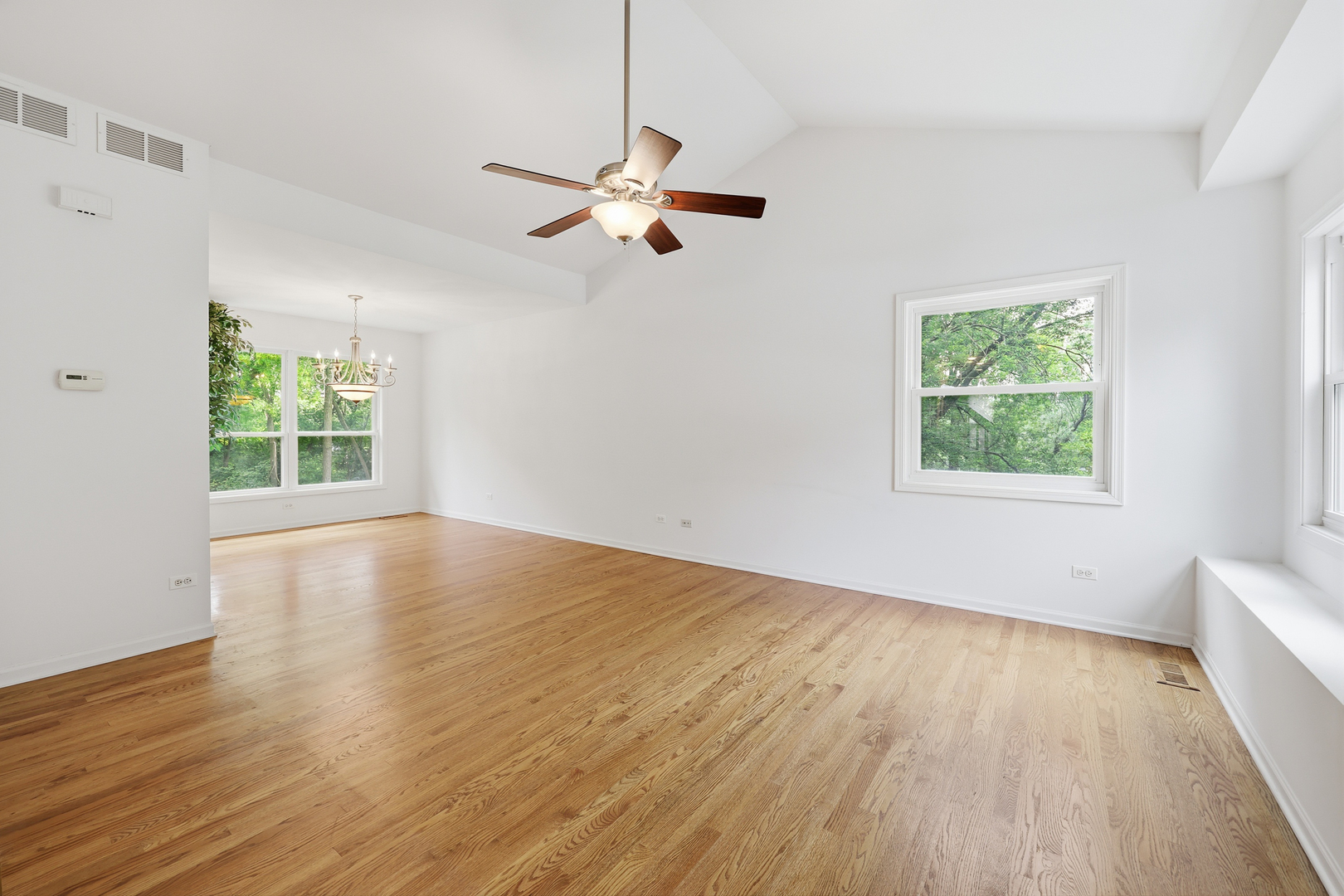 1018 Park Avenue Property Photo 4