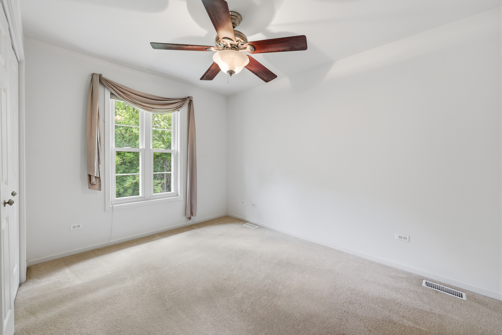 1018 Park Avenue Property Photo 23