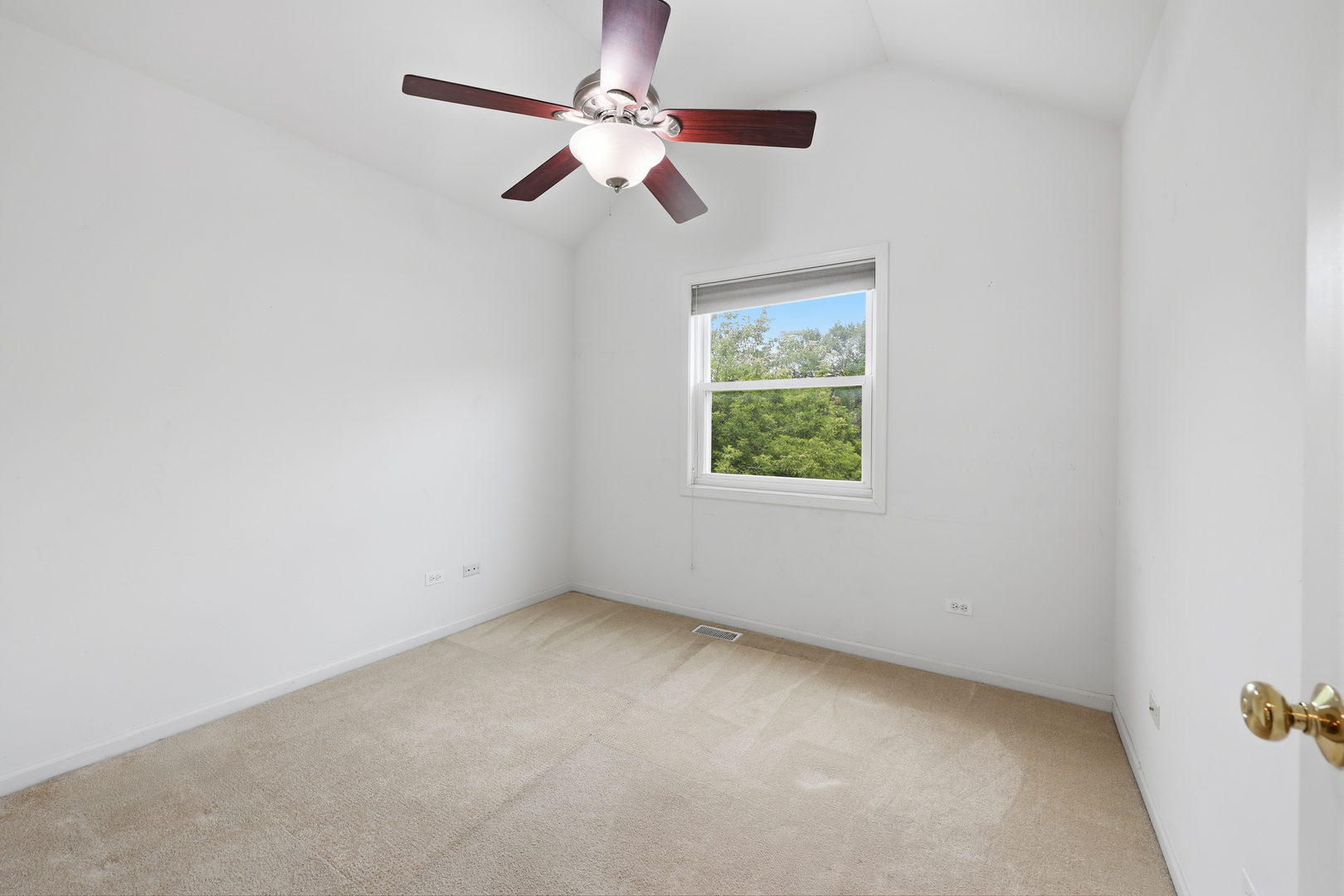 1018 Park Avenue Property Photo 25