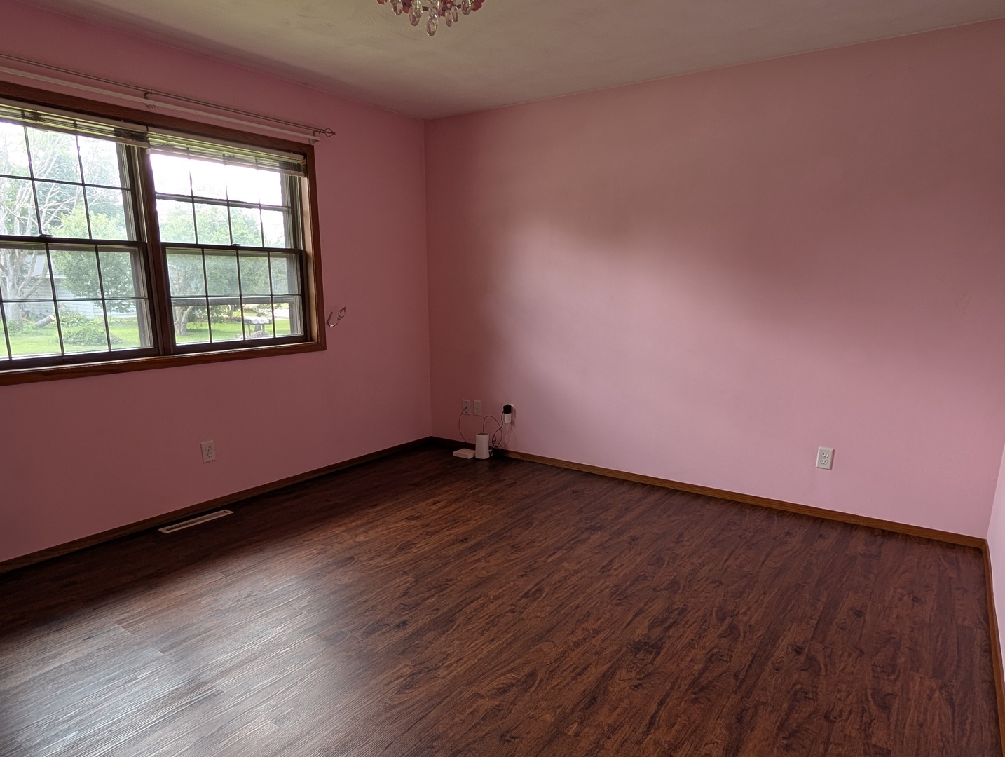 204 Hickory Drive Property Photo 6