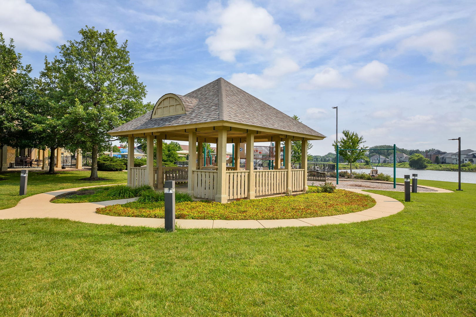 3529 Gallant Fox Drive Property Photo 40